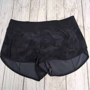 Lululemon Speed Up Short Incognito Camo Grey Women Size 14 Tall